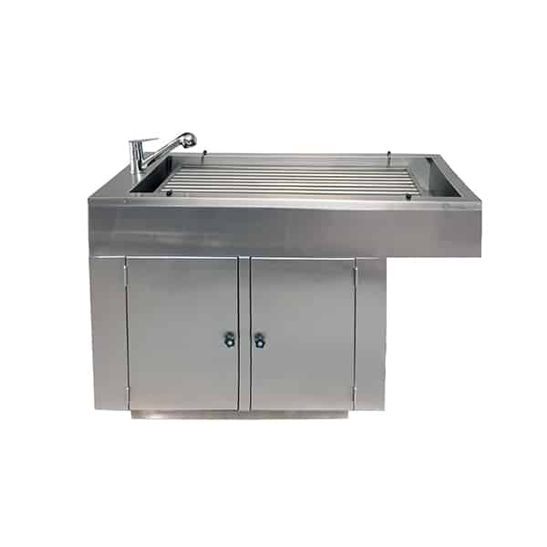 Preparation table with bar top and with 2 doors and casing