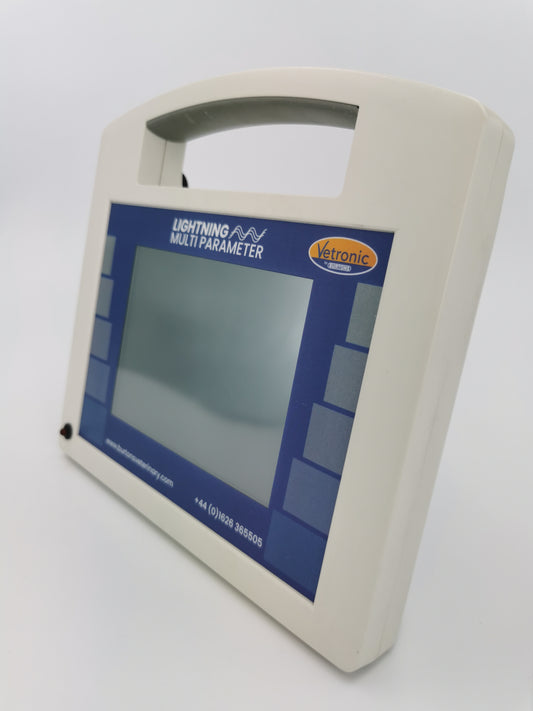 Lightning BASIC anestesiavalvontamonitori (pulssioksimetri, kapnometri & lämmönmittaus)