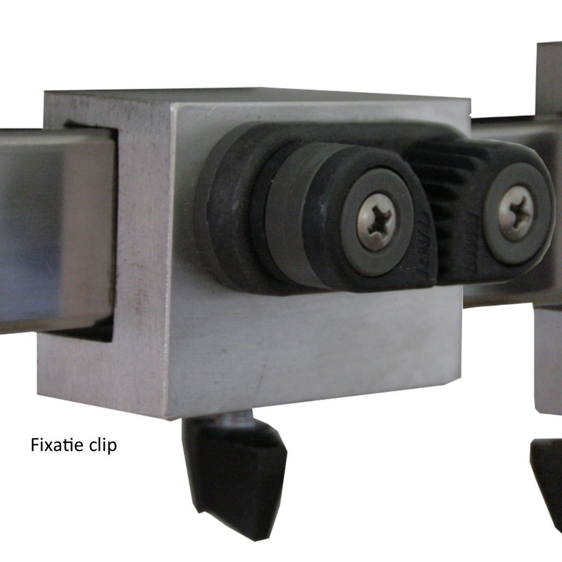 Kiinnitysklipsit 4 kpl