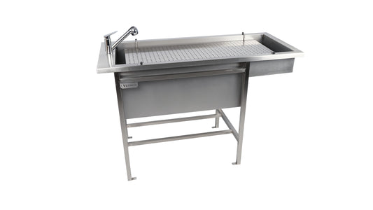 Preparation table with legroom | Bar or perforated top