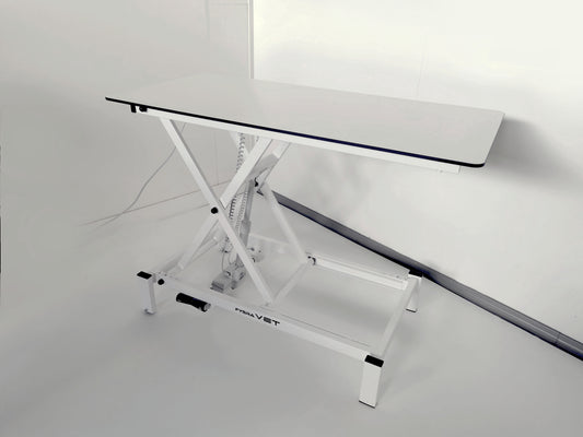 Fysra Hoitopöytä VET X2, 2 pyörää, säädettävä korkeus, 130 x 60 cm