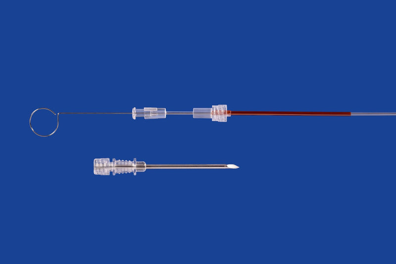 10Ga x 2.25in. steel introduction with 12Ga x 70cm flushing catheter